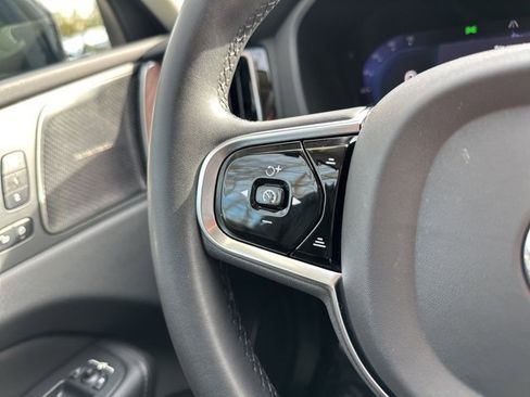 Certified 2023 Volvo XC60 B5 Plus image 26