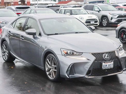 Used 2017 Lexus IS 200t image 5