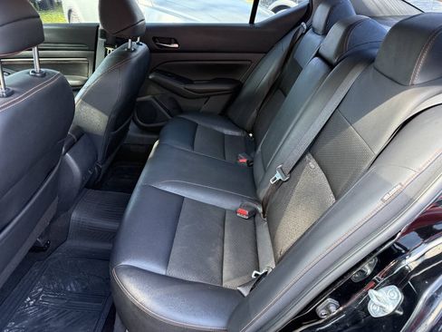 Used 2020 Nissan Altima 2.5 SR FWD image 14