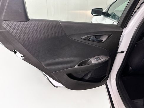 Used 2023 Chevrolet Malibu LT image 24