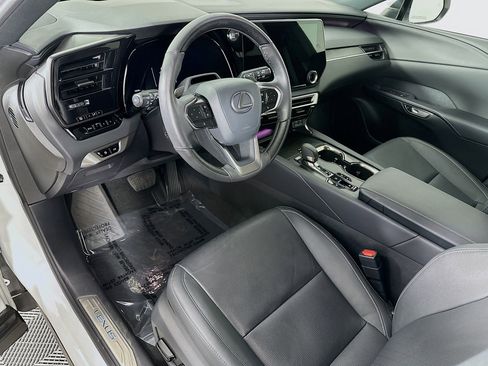 Used 2025 Lexus RX 350 Premium Plus image 9