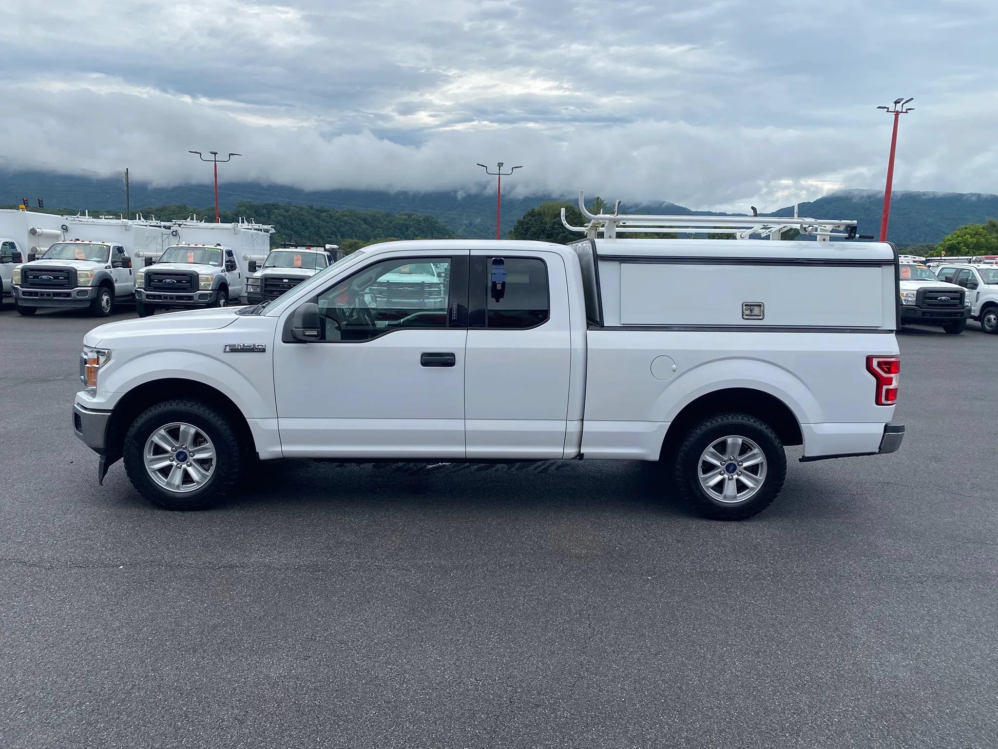 Used 2019 Ford F150 XLT w/ Equipment Group 301A Mid RWD image 5