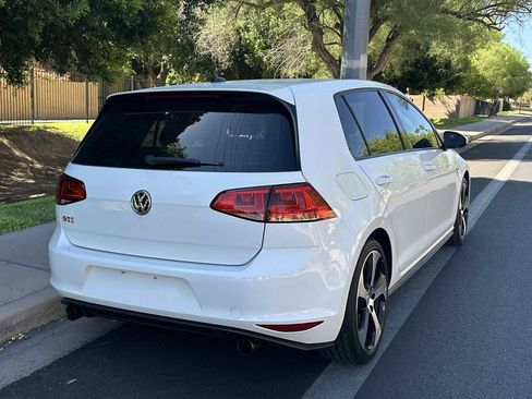 Used 2016 Volkswagen GTI Autobahn w/ Lighting Package (SEL) FWD image 8