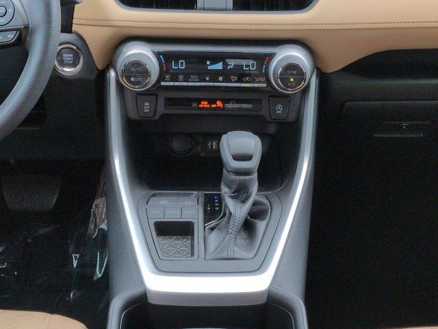 Certified 2023 Toyota RAV4 XLE w/ Convenience Package FWD image 19
