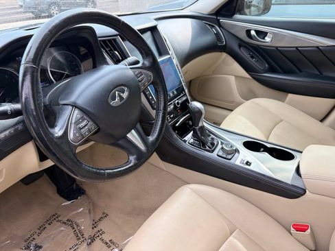 Used 2016 INFINITI Q50 3.0t Premium w/ 3.0T Premium Plus Package RWD image 16
