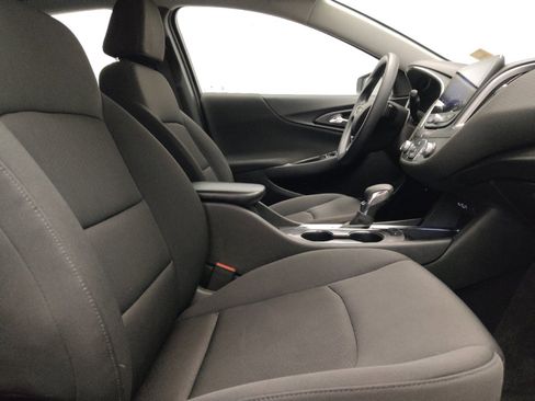 Used 2022 Chevrolet Malibu LS w/ Driver Confidence Package II FWD image 21