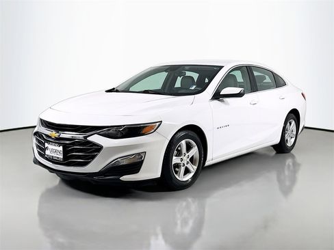 Used 2020 Chevrolet Malibu LS w/ Driver Confidence Package II image 1