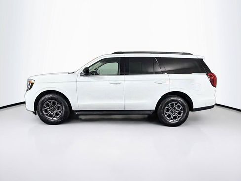 Used 2025 Ford Expedition Active AWD/4WD image 8
