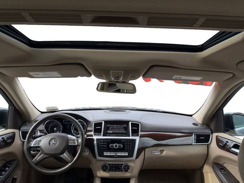 Used 2014 Mercedes-Benz GL 450 4MATIC image 15