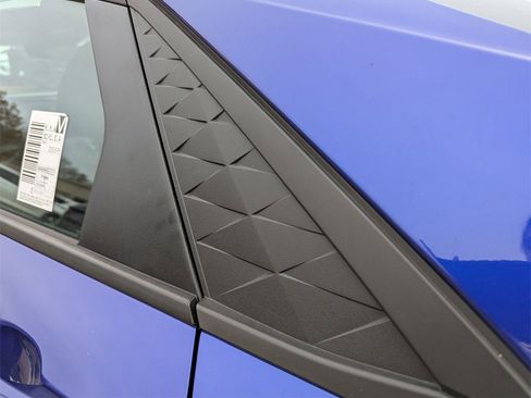 Certified 2025 Hyundai Elantra Sport image 27