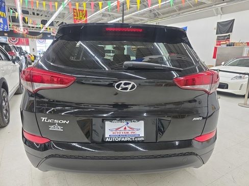 Used 2016 Hyundai Tucson SE w/ Option Group 02 image 5