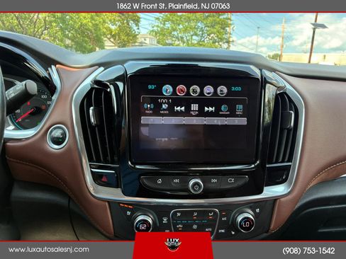 Used 2019 Chevrolet Traverse High Country AWD/4WD image 25