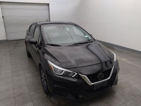 Used 2021 Nissan Versa SV FWD image 14