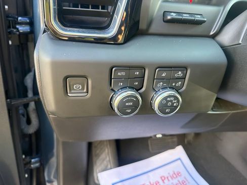 Used 2023 GMC Sierra 1500 Denali w/ Denali Reserve Package AWD/4WD image 27