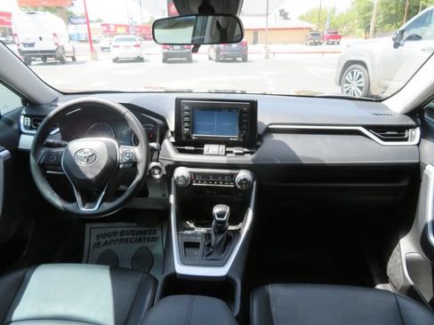 Used 2022 Toyota RAV4 XLE Premium FWD image 17