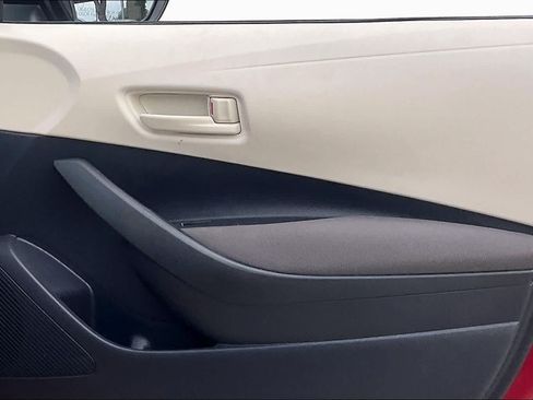 Used 2026 Toyota Corolla LE FWD image 21