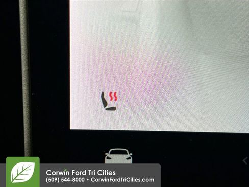 Used 2020 Tesla Model Y Long Range image 24