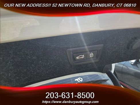 Used 2019 BMW 530i xDrive w/ Convenience Package image 5