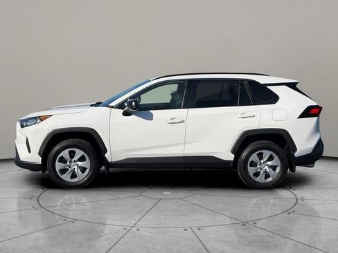 Certified 2021 Toyota RAV4 LE AWD/4WD image 3
