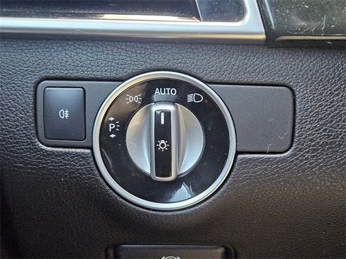 Certified 2022 Mercedes-Benz GLE 350 image 19