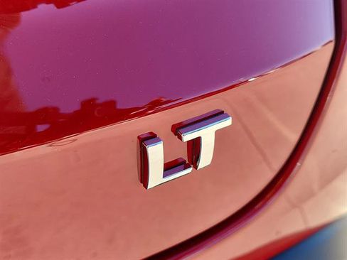 New 2026 Chevrolet Trax LT w/ Driver Confidence Package image 5