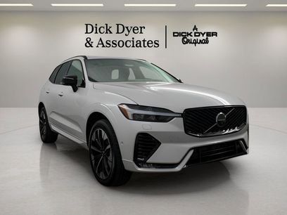 New 2026 Volvo XC90 B5 Ultra w/ Protection Package Premier