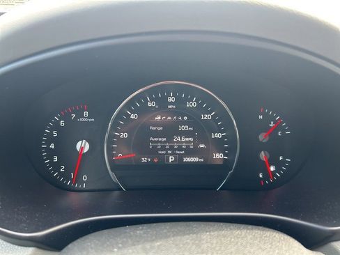 Used 2018 Kia Sorento SX image 9
