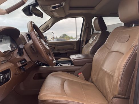 Used 2022 RAM 3500 Limited image 36