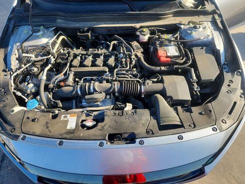 Used 2022 Honda Accord Sport image 11