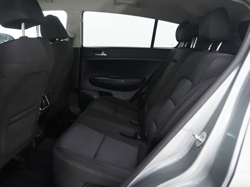 Used 2021 Kia Sportage LX image 15