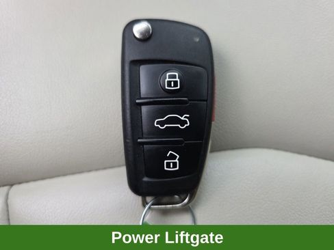 Used 2024 Audi Q3 2.0T Premium AWD/4WD image 53