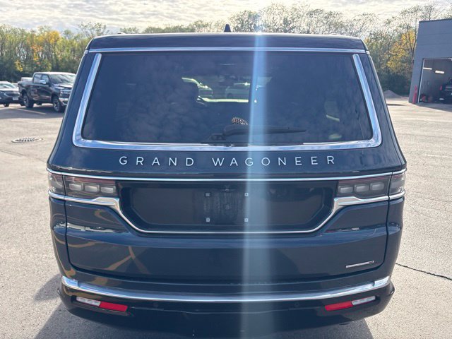 Used 2024 Jeep Grand Wagoneer L Series III AWD/4WD image 8