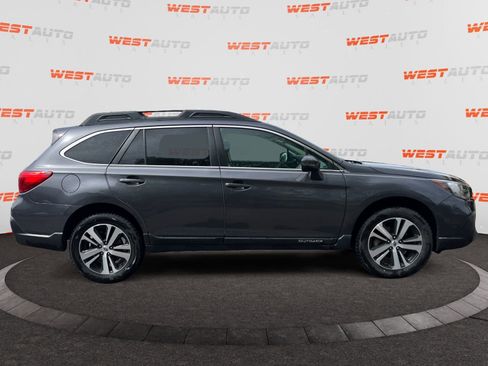 Used 2019 Subaru Outback 2.5i Limited AWD/4WD image 6