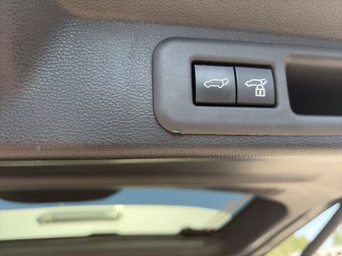 Used 2024 Toyota Sequoia Limited RWD image 31