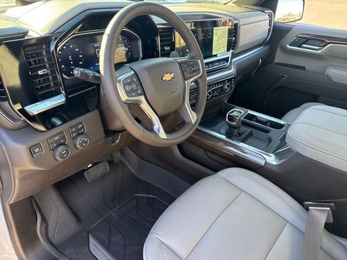 New 2026 Chevrolet Silverado 1500 LT w/ Texas Edition Plus AWD/4WD image 15
