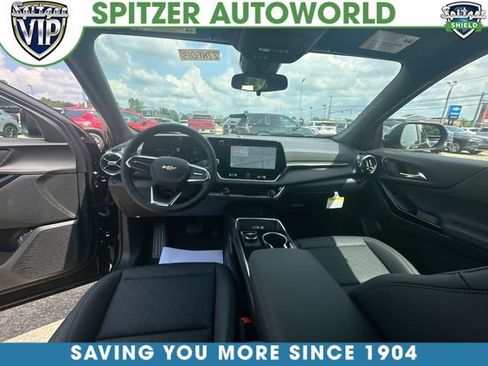 New 2027 Chevrolet Equinox LT w/ Convenience Package II AWD/4WD image 22