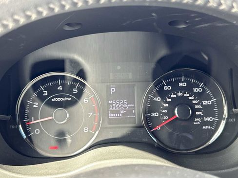 Used 2015 Subaru Forester 2.5i Touring w/ Eyesight & Navigation System AWD/4WD image 10