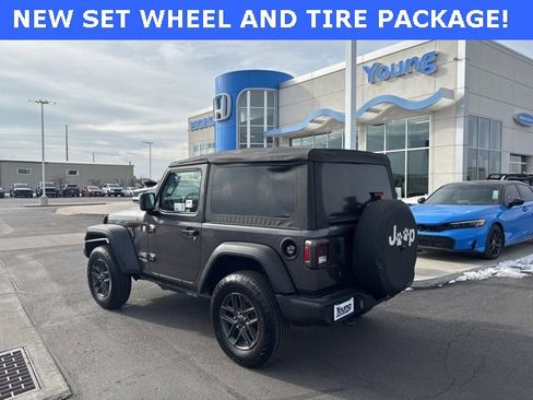 Used 2020 Jeep Wrangler Sport image 7