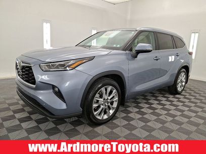 Used 2024 Toyota Highlander Limited