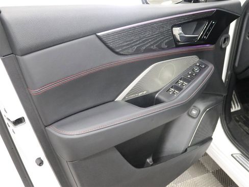 Used 2023 Acura MDX Type S AWD/4WD image 18