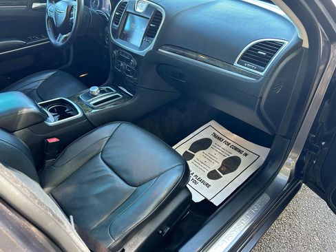 Used 2015 Chrysler 300 C image 55