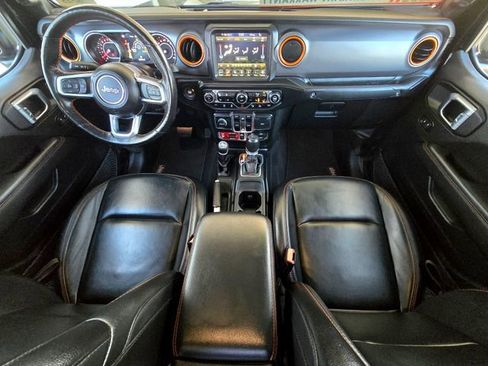 Certified 2021 Jeep Gladiator Mojave AWD/4WD image 9