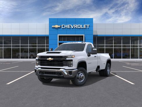 New 2026 Chevrolet Silverado 3500 W/T image 8