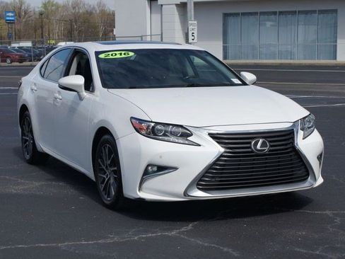Used 2016 Lexus ES 350 image 23