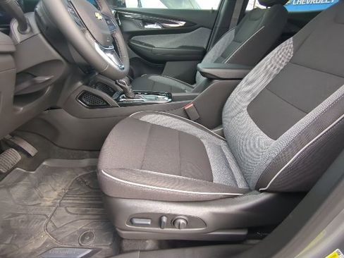 New 2026 Chevrolet TrailBlazer LT w/ Convenience Package image 9