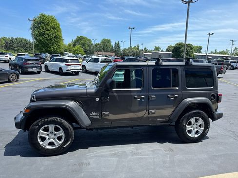 Used 2020 Jeep Wrangler Unlimited Sport S AWD/4WD image 10