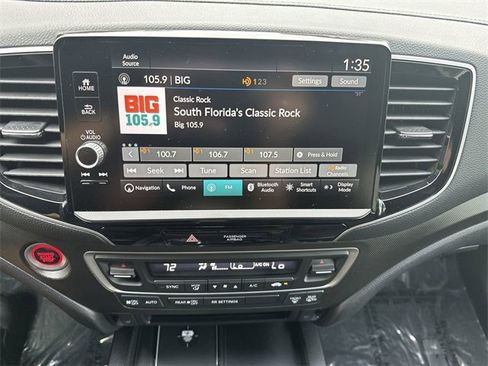 Used 2024 Honda Ridgeline TrailSport image 12