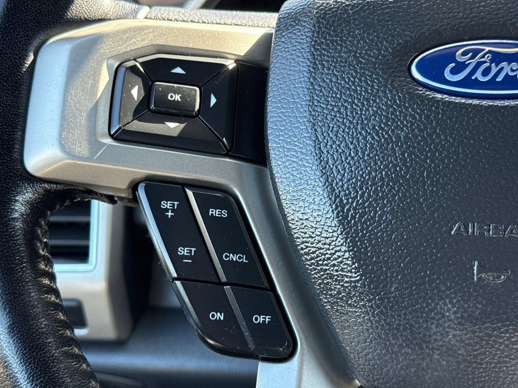 Used 2022 Ford F450 Lariat w/ Lariat Ultimate Package AWD/4WD image 29