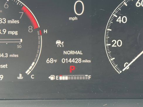 Used 2025 Honda Ridgeline Sport image 29