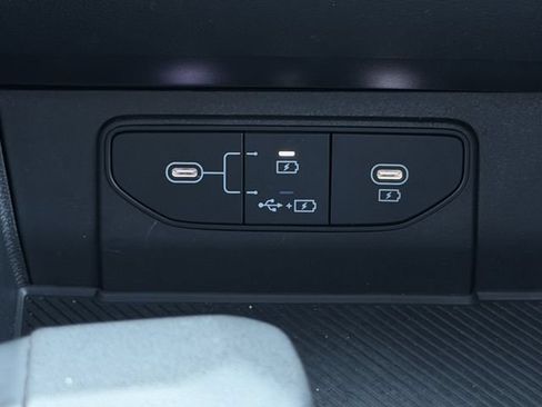 Used 2026 Kia Sportage LX FWD image 19